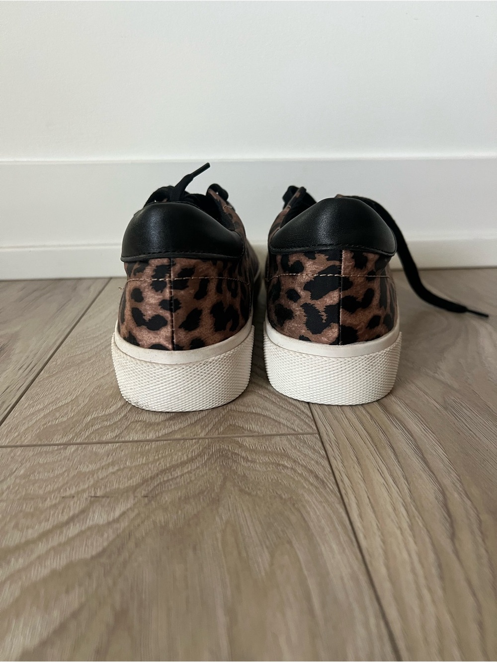 Zara Leopard Print Sneakers – Size 38 - Picture 11 of 12